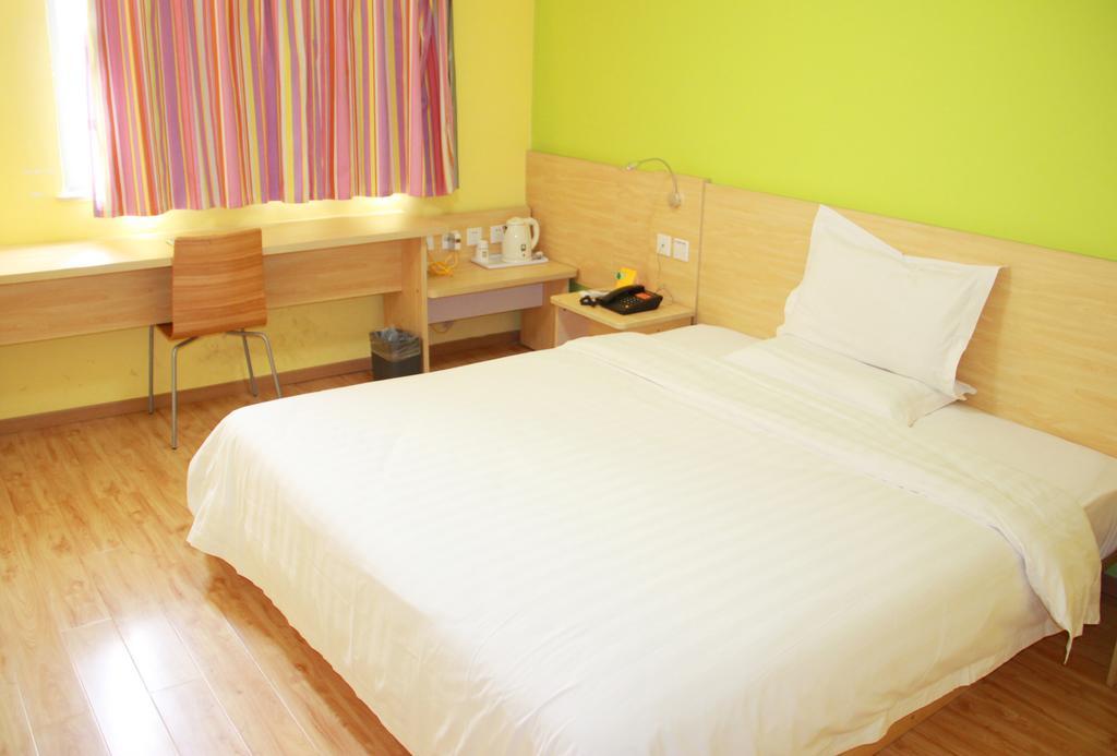 7Days Inn Guangzhou Zhongda North Gate Square Zimmer foto